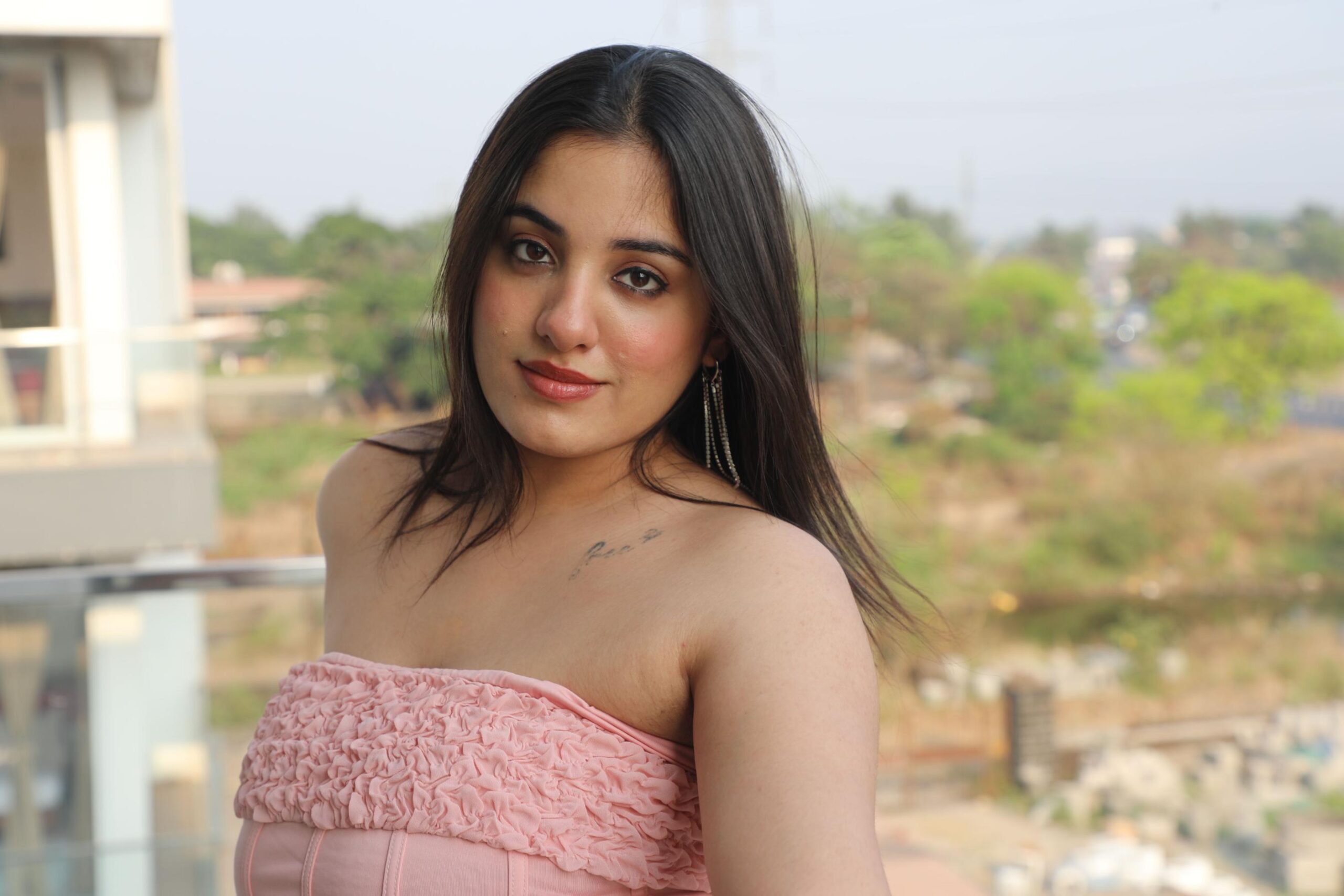 Monika call girl Lucknow verified profile hotel booking available